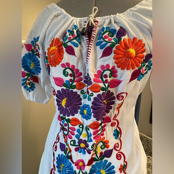 Mexitlii off the shoulder embroidered dress - Picture 2 of 6